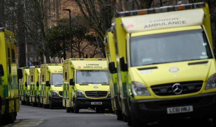 İngiltere’de sağlık krizi: 5 bin ameliyat ertelendi