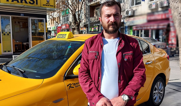 Konya’da taksisinde unutulan 100 gram altını sahibine teslim etti