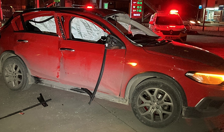 Konya’da otomobilin patlama anı kamerada: 2 yaralı