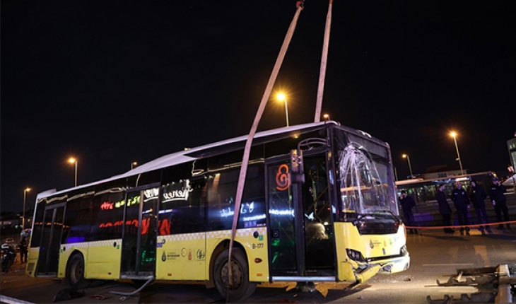Bahçelievler’deki İETT otobüsü kazasında hayatını kaybedenlerin sayısı 2’ye yükseldi