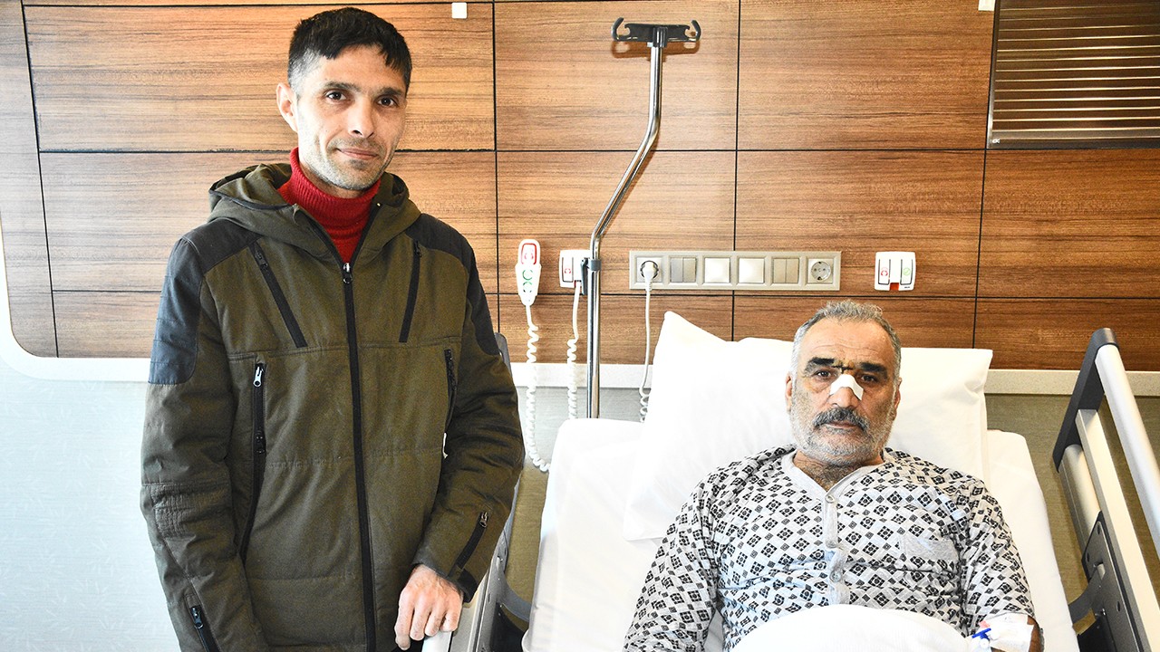 Beton yığınları arasında geçen 72 saat! Konya'da tedavi gördüğü hastanede o anları anlattı