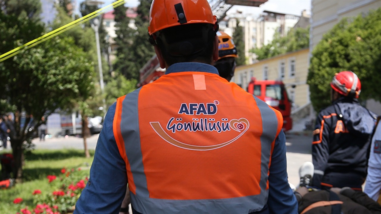 AFAD gönüllüsü kazada hayatını kaybetti