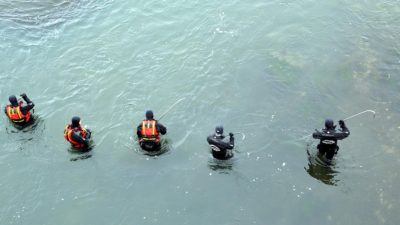 Araca "intihar" notu bırakıp kaybolan kişi kahvehanede bulundu