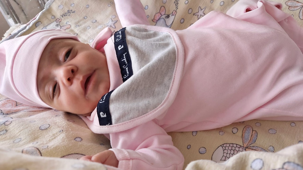 Depremzede Masal bebek Konya'da sağlığına kavuştu