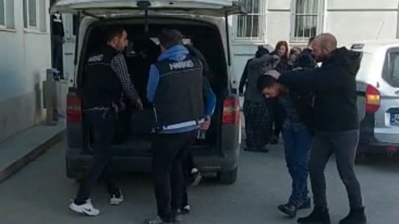 Konya’da meyve suyu kutusundan uyuşturucu çıktı! 6 tutuklama