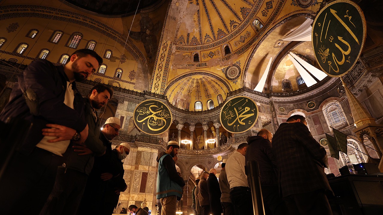 İlk teravih namazı ne zaman kılınacak?