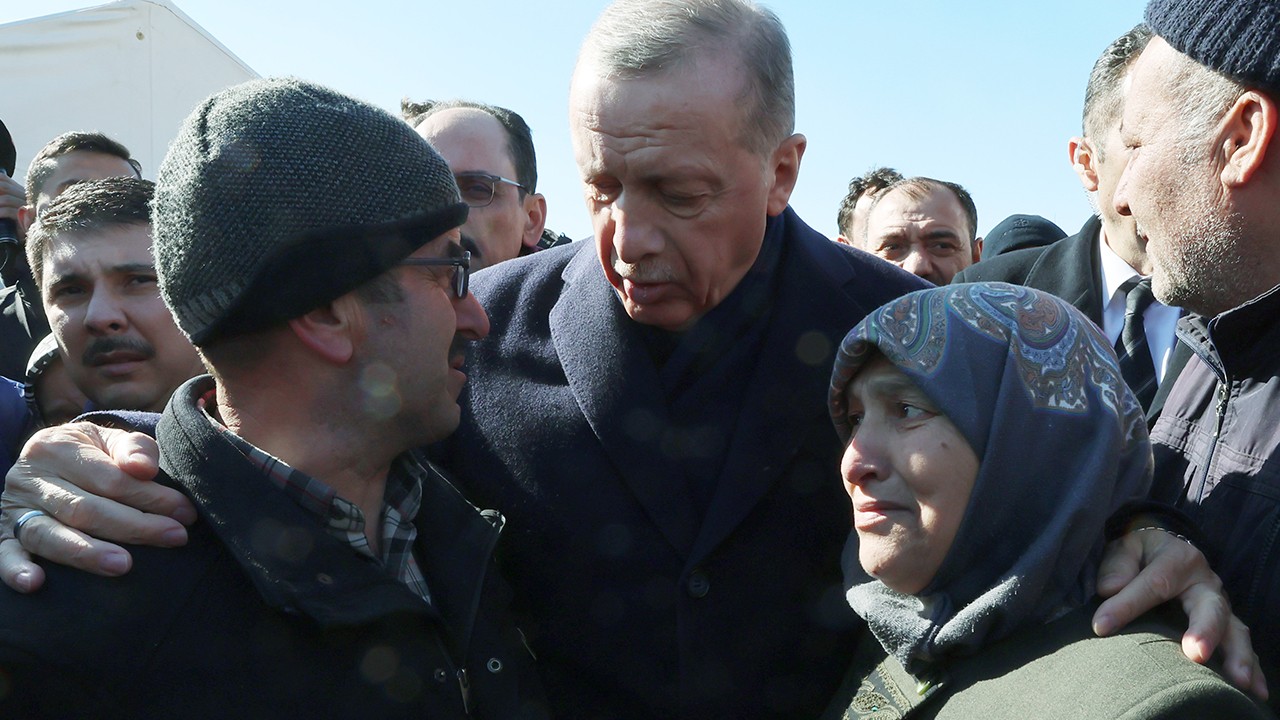 Cumhurbaşkanı Erdoğan ilk iftarı depremzedelerle yapacak
