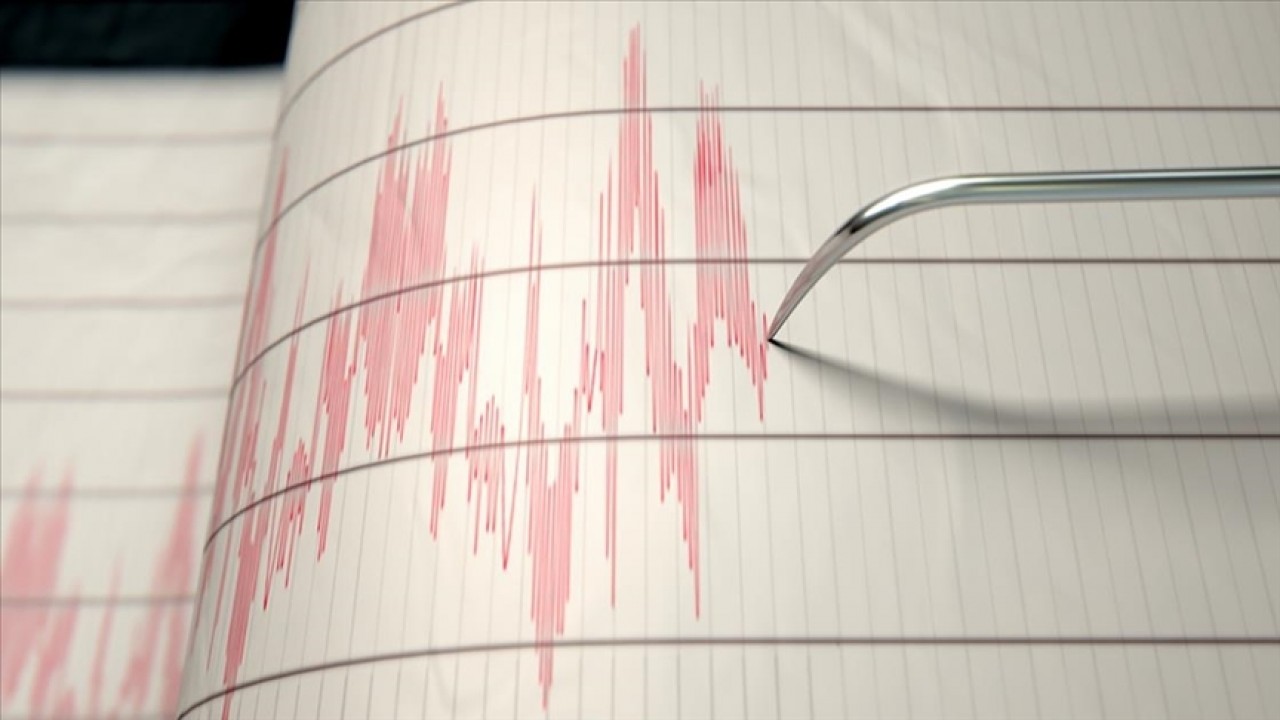 İran’ın kuzeydoğusunda 5 büyüklüğünde deprem