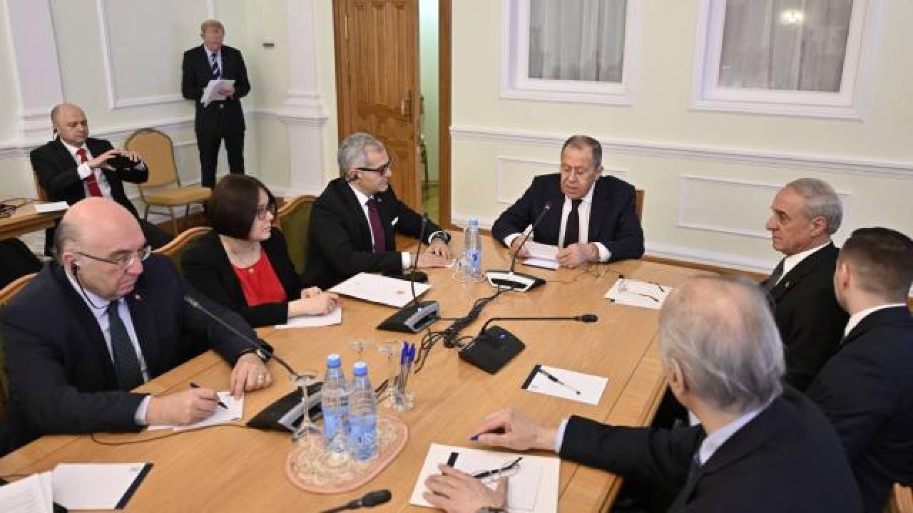 Moskova'da dörtlü görüşme: İstişarelere devam edilecek