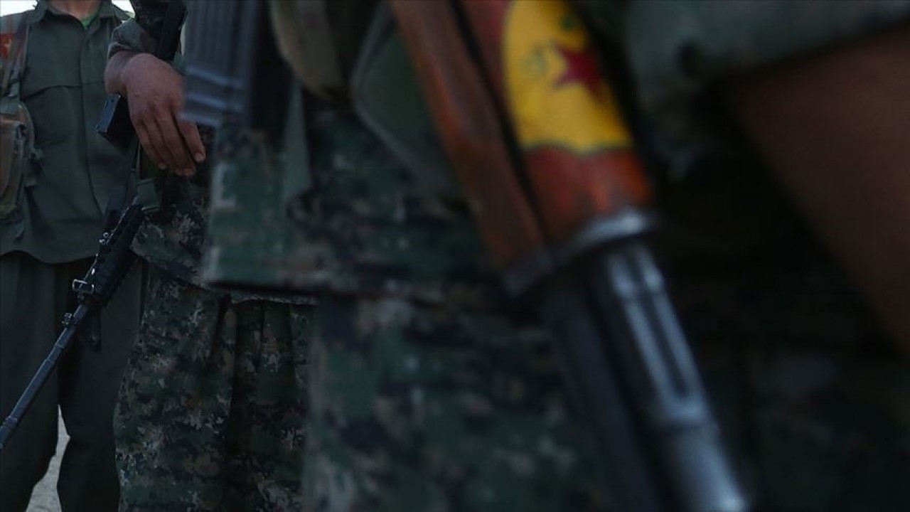 Terör örgütü PKK/YPG ile Esed rejimi çatıştı