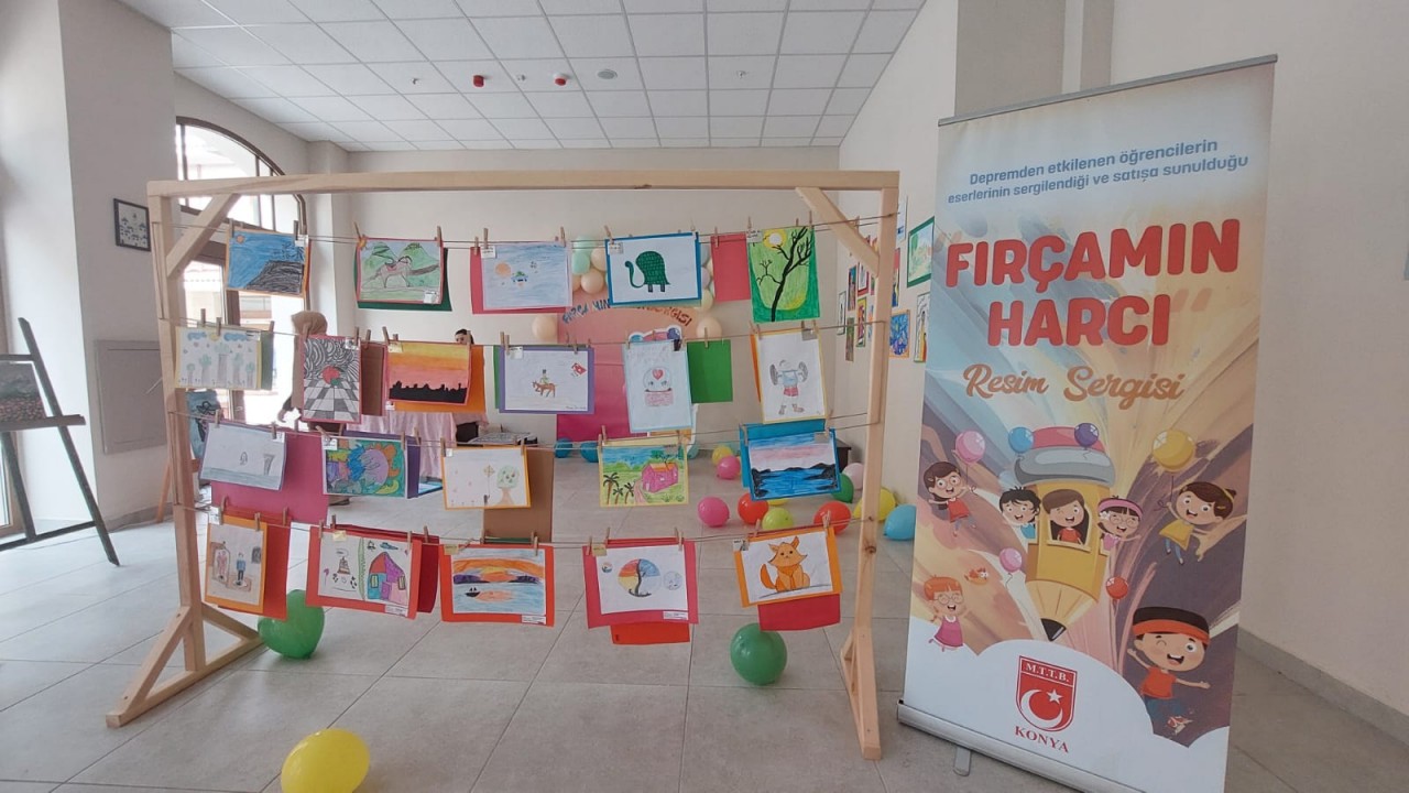 Konya’da eğitim gören depremzede çocuklar resim sergisi açtı