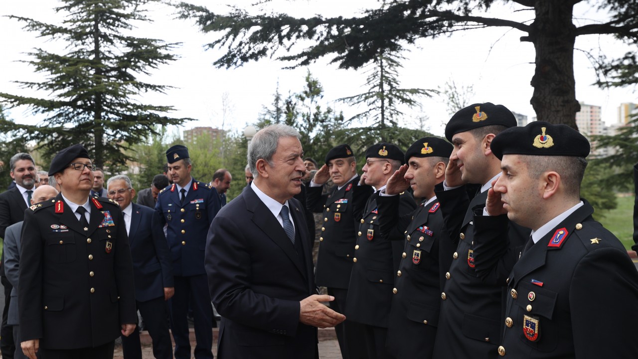 Milli Savunma Bakanı Akar bayramlaşma programına katıldı