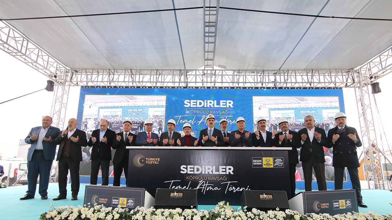 220 milyon liralık yatırım! Sedirler Köprülü Kavşağı’nın temeli atıldı