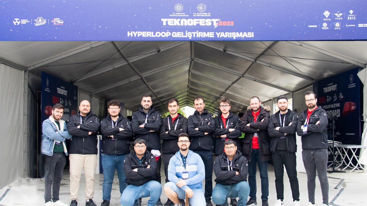 Selçuk Kapsül Hyperloop Takımı, TEKNOFEST’te birincilik ödülü kazandı