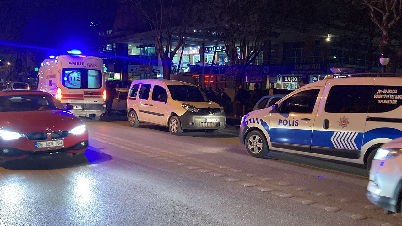 Konya'da ATM'de sıra kavgası: 2 yaralı 