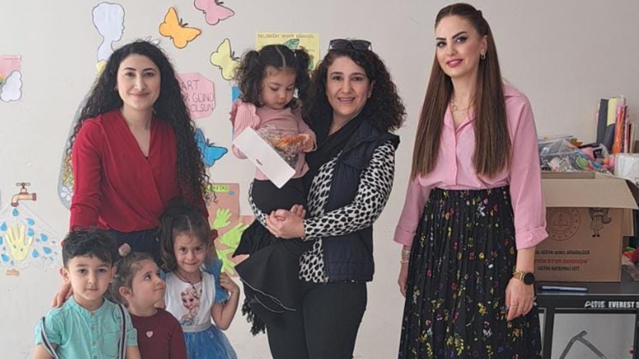 Kulu'da "Benim oyun sandığım" projesinde depremzedeler unutulmadı