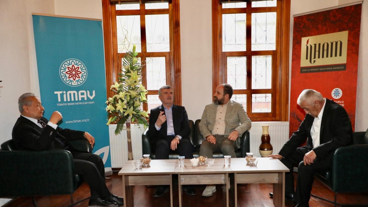 Tahir Akyürek STK'leri, gençleri ve vatandaşları ziyaret etti