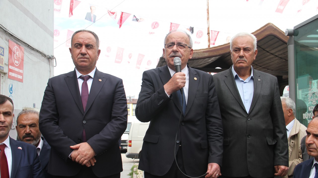 MHP Genel Başkan Yardımcısı Kalaycı, Beyşehir'de vatandaşlara hitap etti
