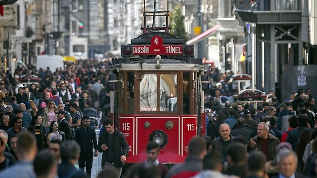 Türkiye nüfusunun yüzde  67,9’u yoğun kentte yaşıyor
