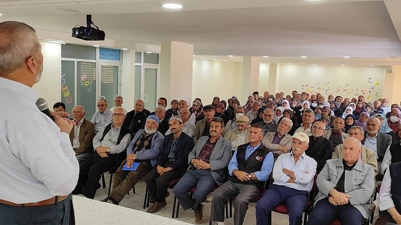 Seydişehir’de hacı adaylarına seminer