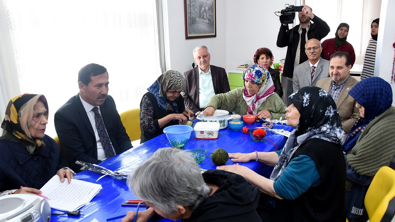 Konya’daki Alzheimer Gündüz Yaşam Merkezi ülkemizdeki merkezlere örnek oluyor