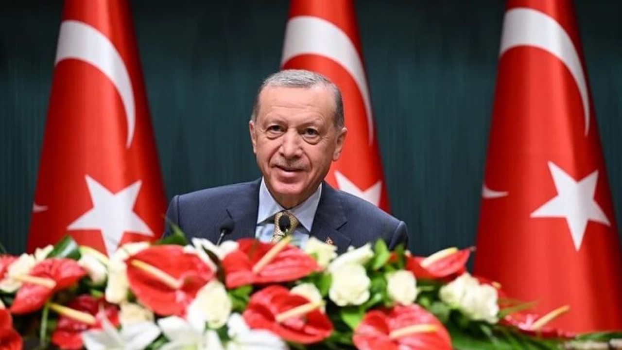 Cumhurbaşkanı Erdoğan, Necip Fazıl Kısakürek’i andı