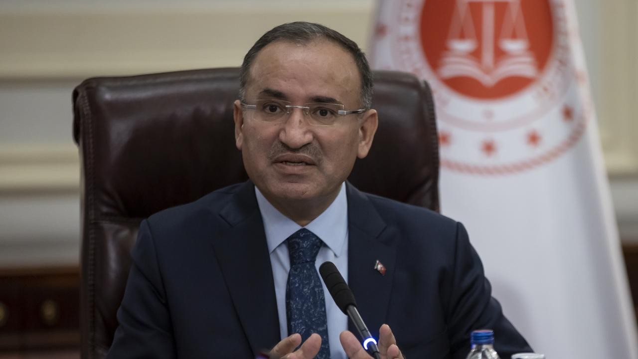 Bakan Bozdağ: Fahiş kira artışlarının önüne geçecek düzenleme parlamento açılınca yasalaşacak