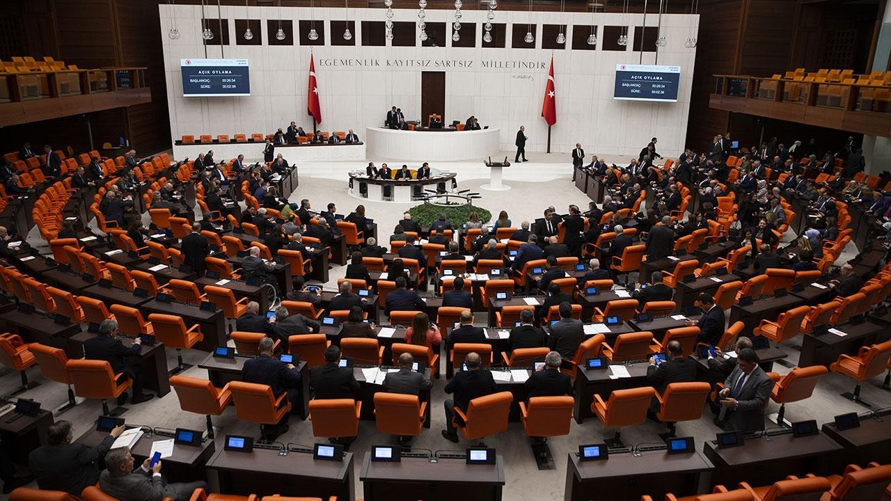 Millet İttifakı’nın ’Güçlendirilmiş Parlamenter Sistem’ önerisi rafa kalktı