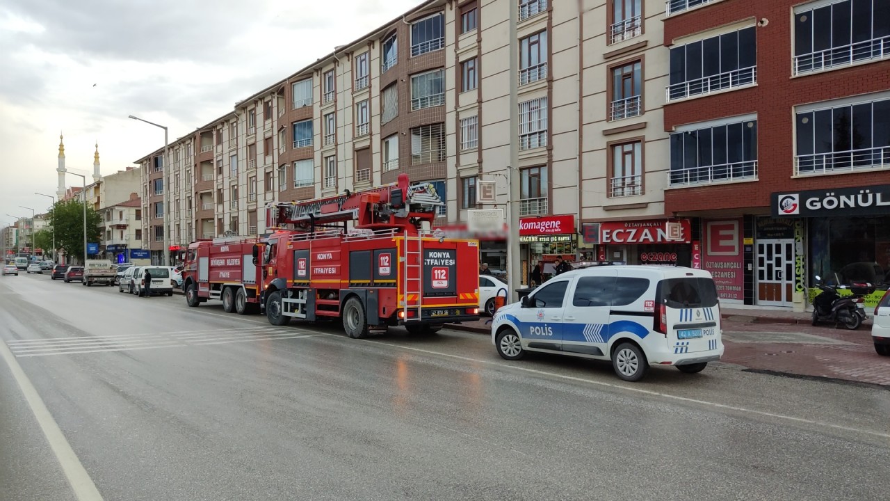 Konya'da bir iş yerinin bacasında yangın çıktı