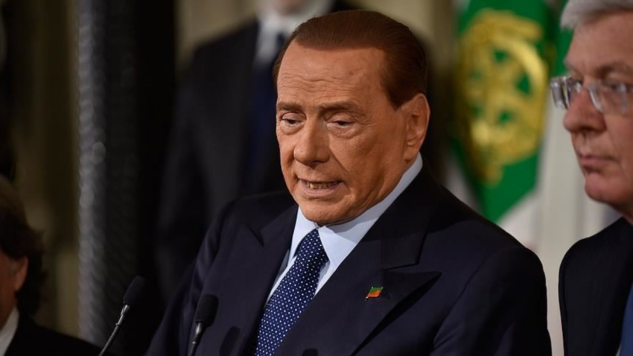 Dışişleri Bakanı Fidan ve AK Parti Sözcüsü Çelik, Berlusconi'nin cenaze törenine katılacak