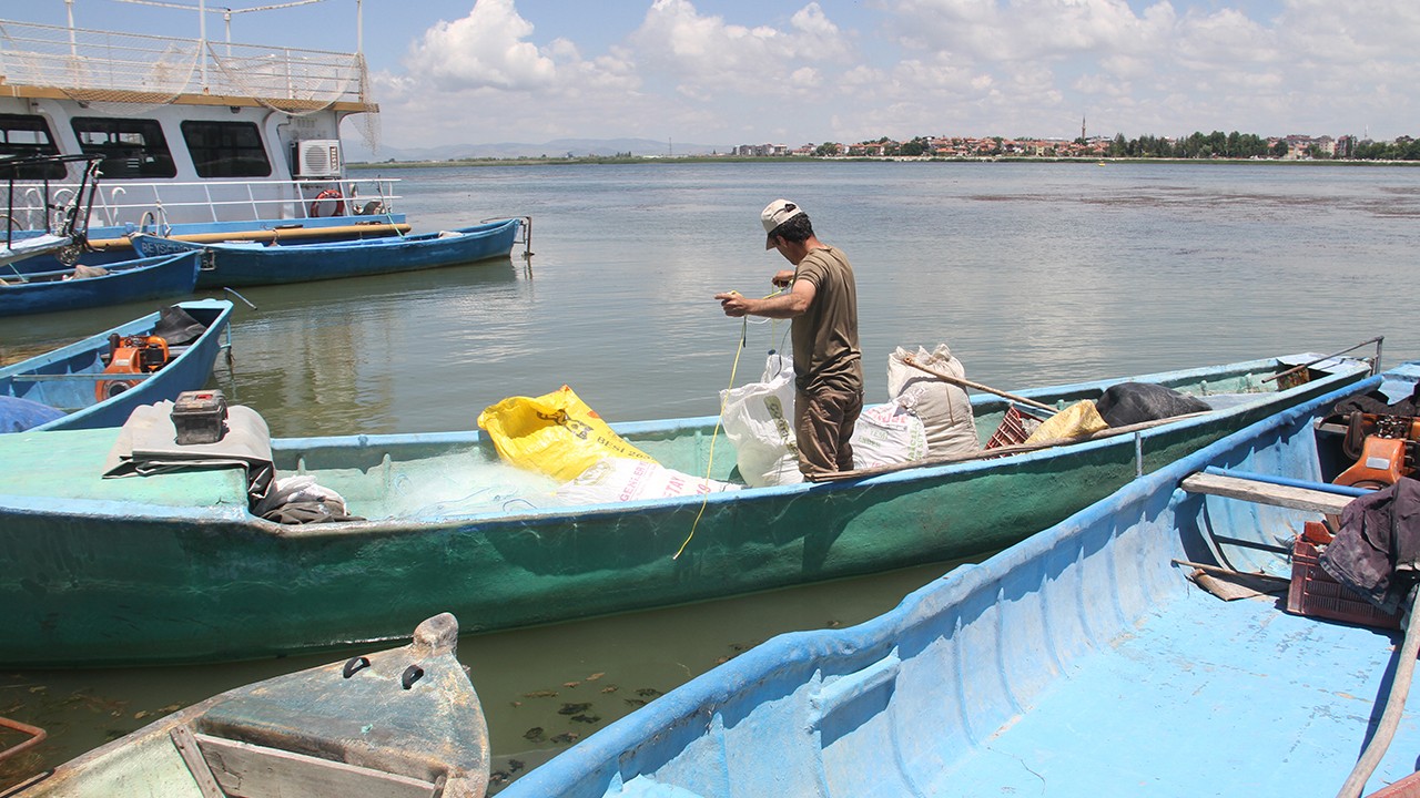 Beyşehir Gölü'nde su ürünleri av sezonu açıldı