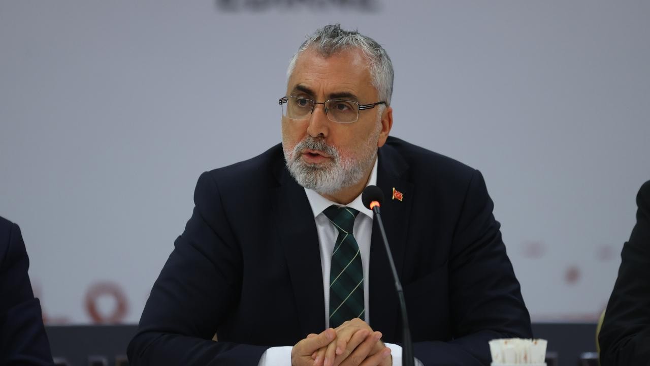 Çalışma ve Sosyal Güvenlik Bakanı Işıkhan’dan asgari ücret açıklaması