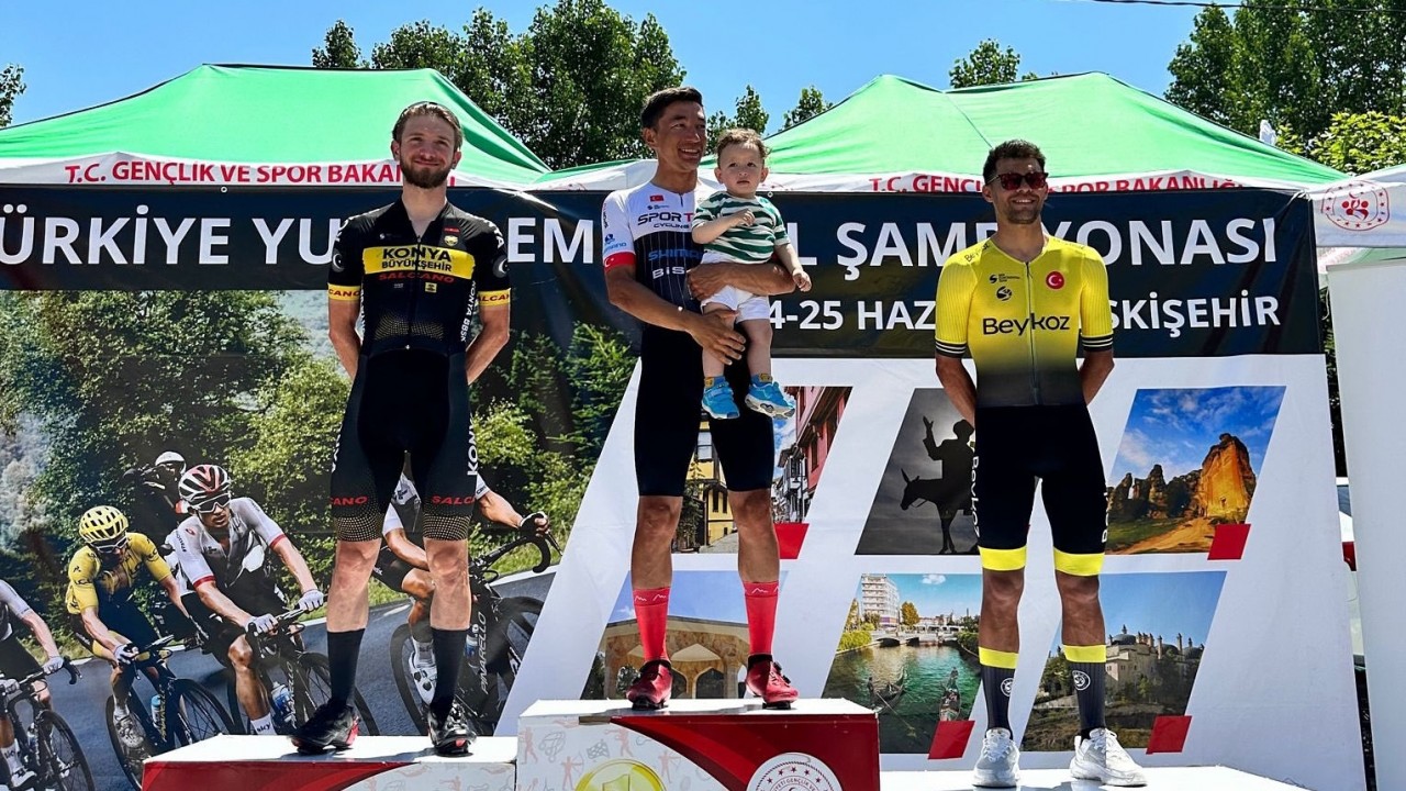 Türkiye Yol Bisikleti Şampiyonası'nda Konya'dan Burak Abay birinci oldu
