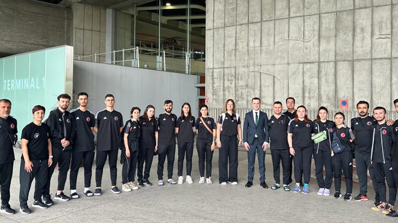 Mehmet Sami Saraç Paris için minderde!