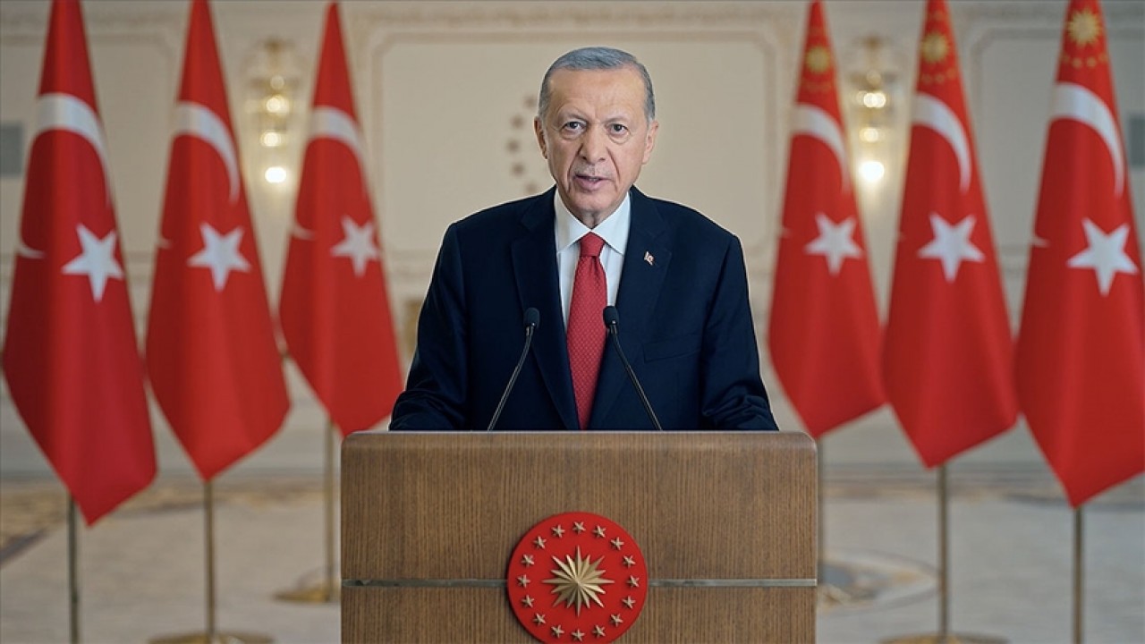 Cumhurbaşkanı Erdoğan: Siyasi çıkar hesabıyla Kızılay’ın yıpratılmaması gerekir