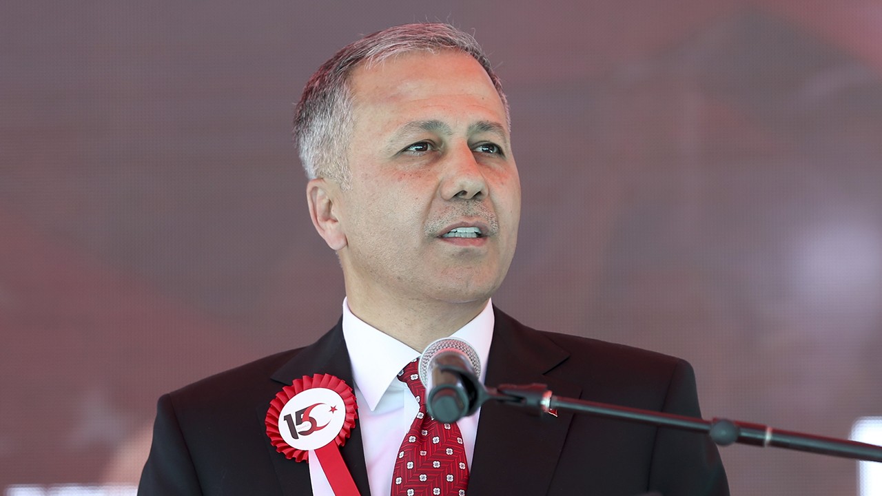 İçişleri Bakanı Ali Yerlikaya: Şehitlerimizin kanı, gazilerimizin gözü arkada kalmayacak