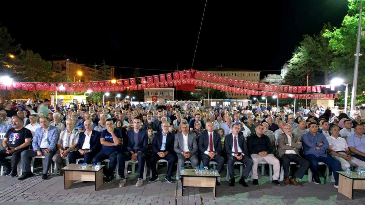 Seydişehir demokrasi nöbetine devam etti