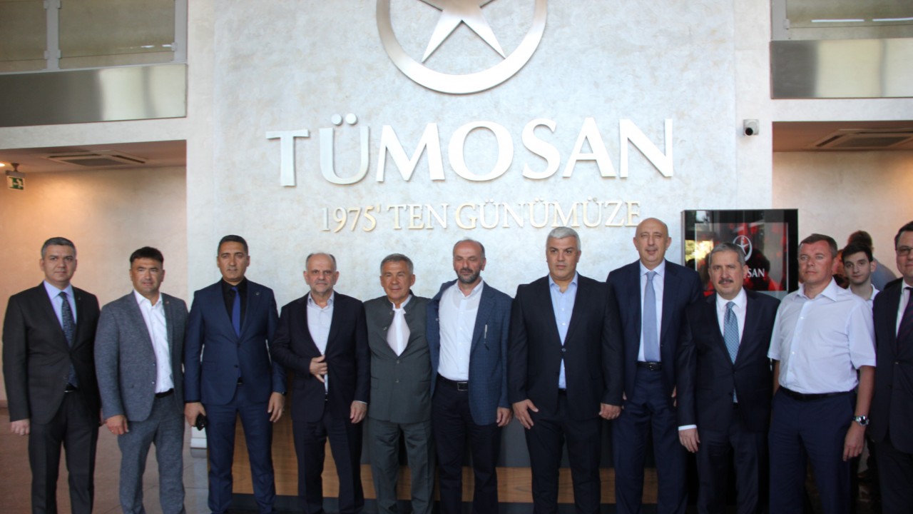 Tatar Cumhurbaşkanı’ndan TÜMOSAN fabrikasına ziyaret