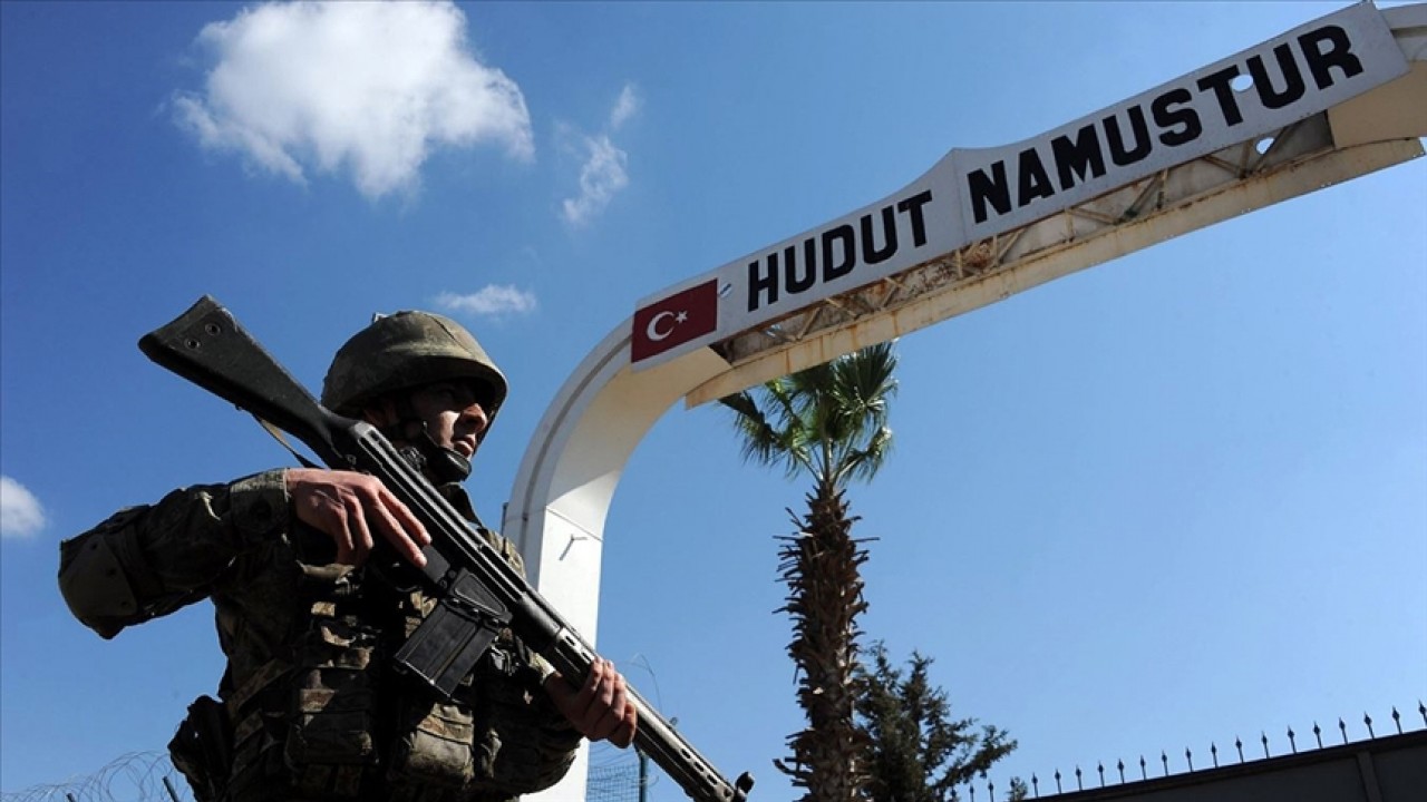 Terör örgütü PKK üyesi olduğu iddia edilen şüpheli Yunanistan’a kaçarken yakalandı