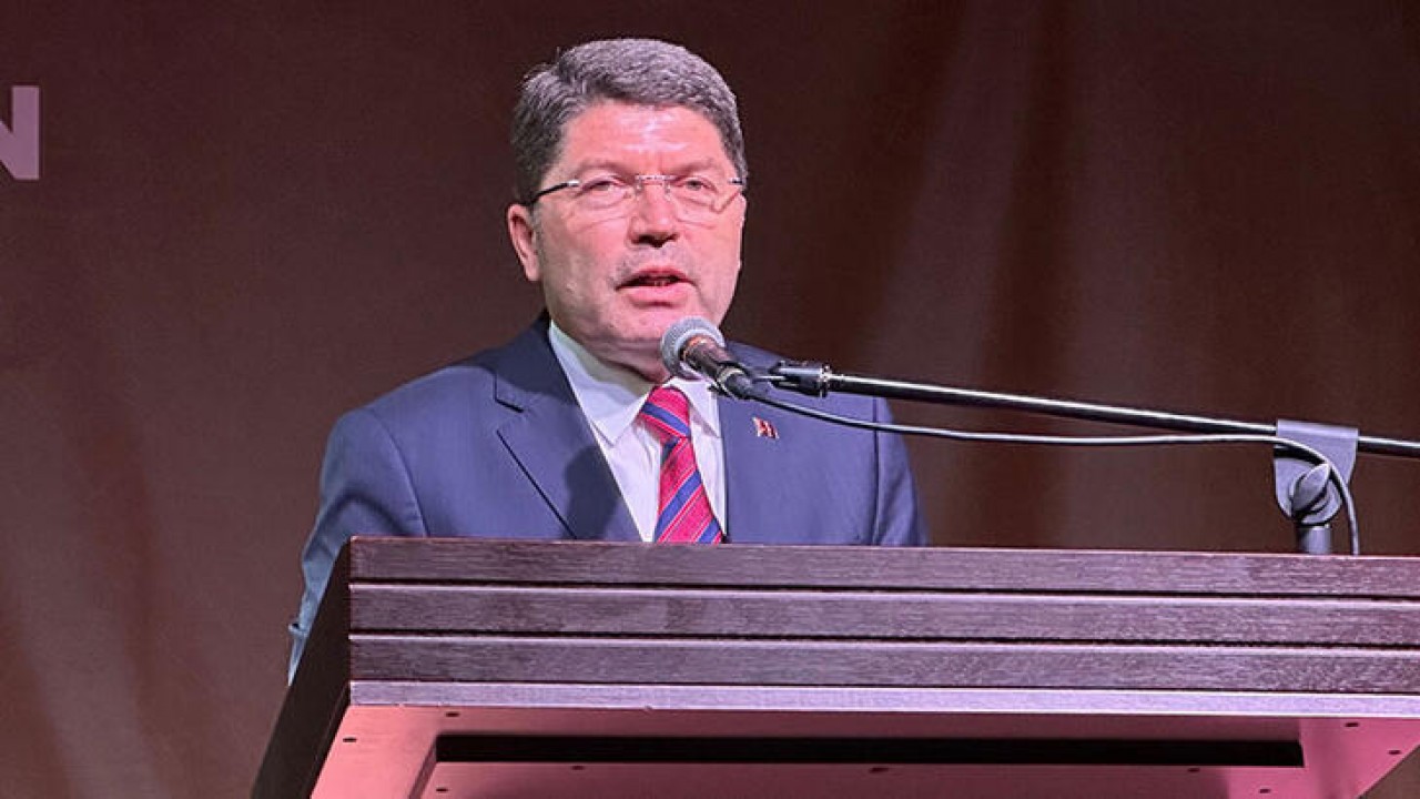 Bakan Tunç'tan 'Erzurum Kongresi' paylaşımı