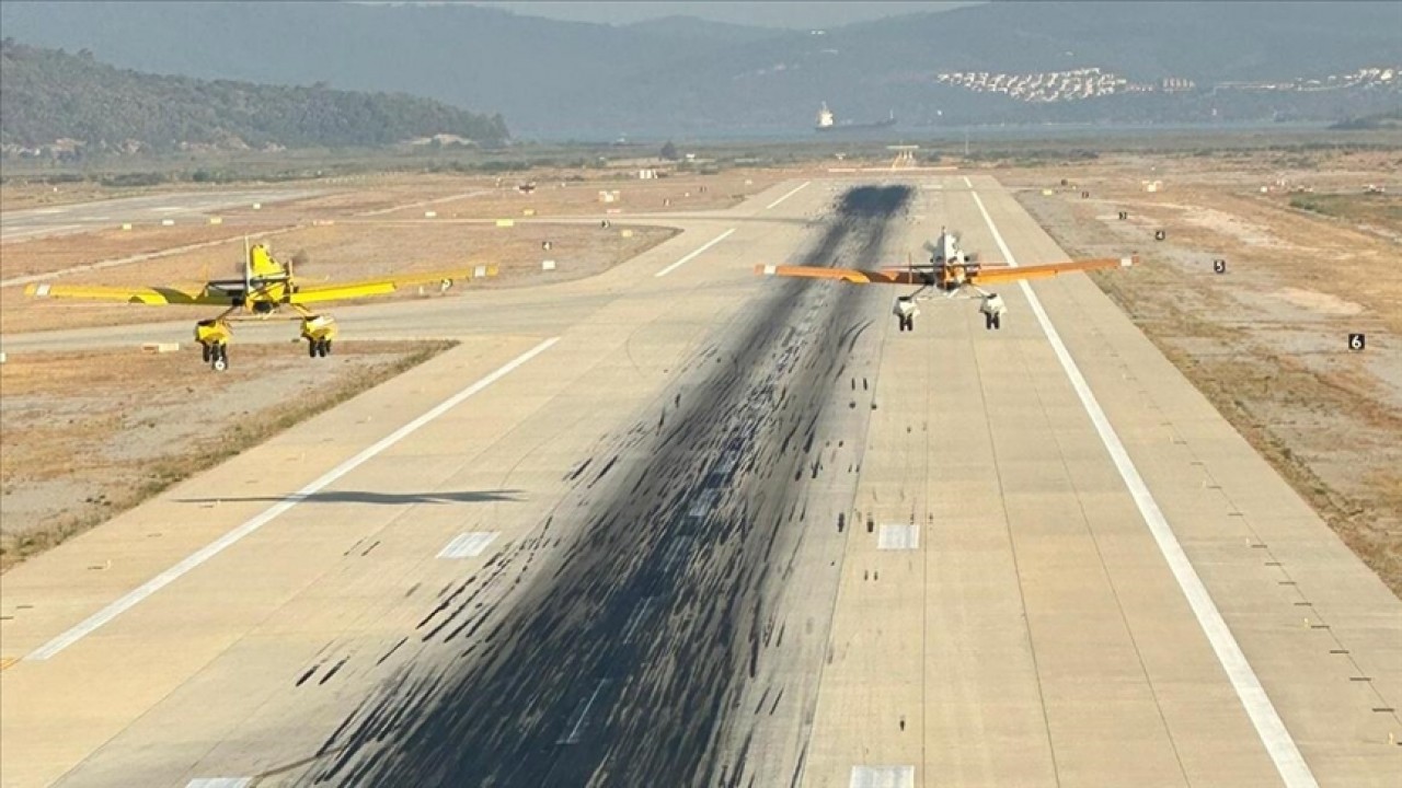 Yunanistan’a yardım için gönderilen uçuş ekibinin yangınla mücadelesi aralıksız sürüyor