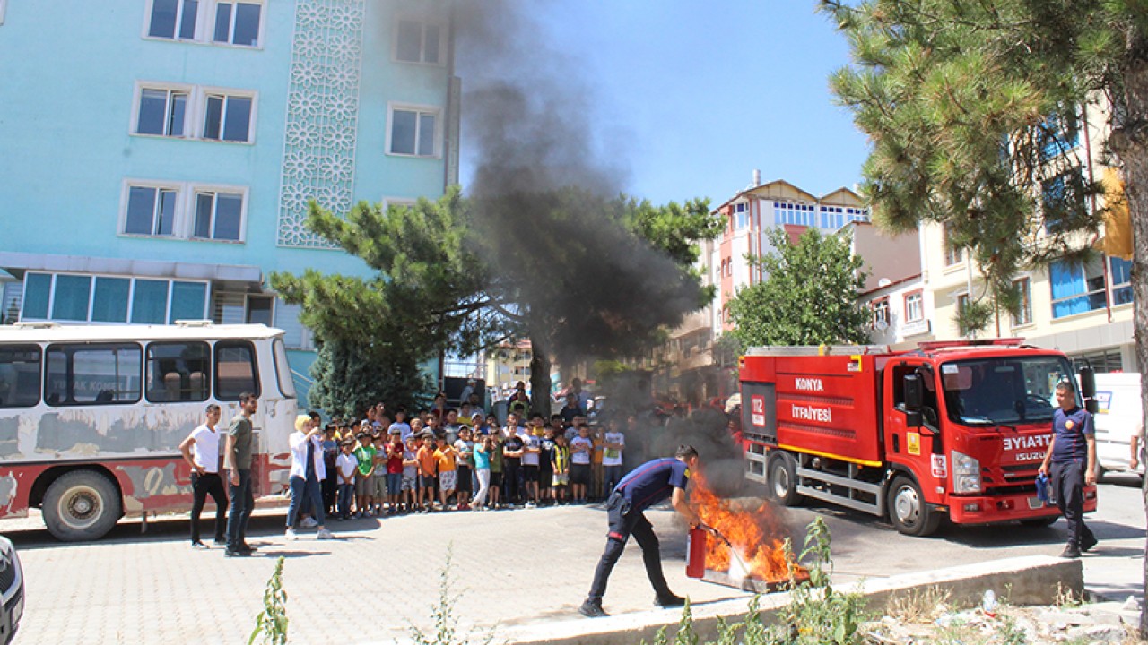 Yunak'ta yangın eğitim semineri düzenlendi