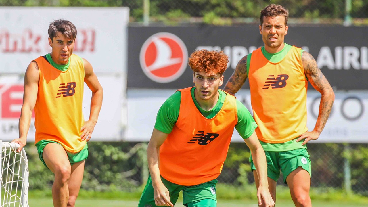 Stanojevic raporunu sundu! Gençler takımda kalıyor mu?