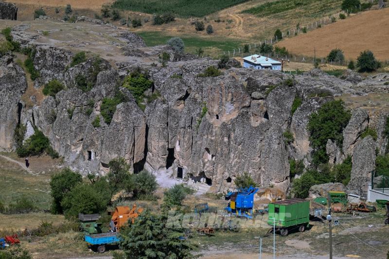 Konya’daki Kilistra Antik Kentinde bulunan Roma askeri taş evleri