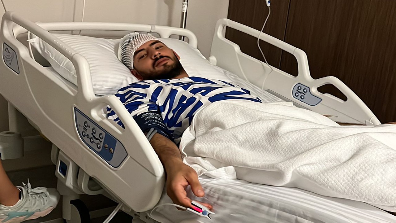 Alev alınca balkondan atılan tüp sürücünün kafasına düştü