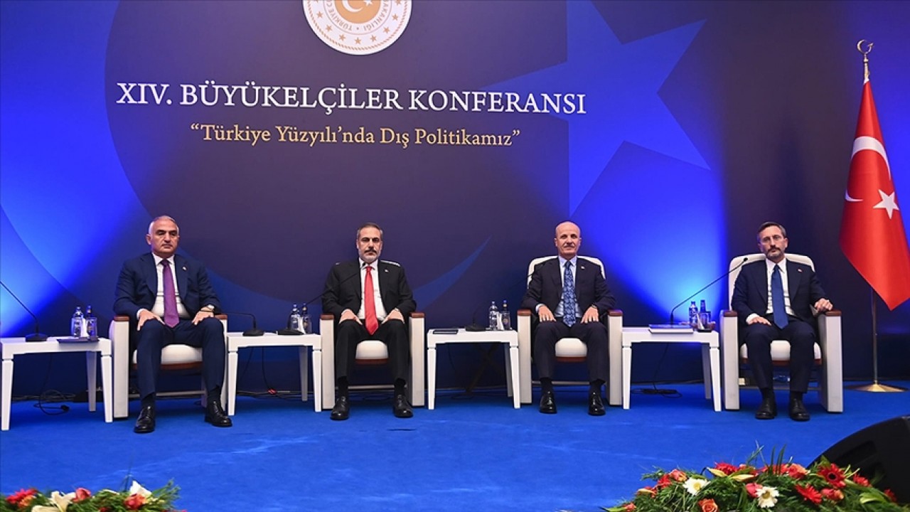 14. Büyükelçiler Konferansı kapsamında “Türkiye Yüzyılı’nda İletişim, Kültür ve Bilim Paneli“ düzenlendi