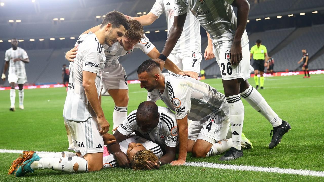 Beşiktaş Gedson Fernandes’in golüyle hayata döndü