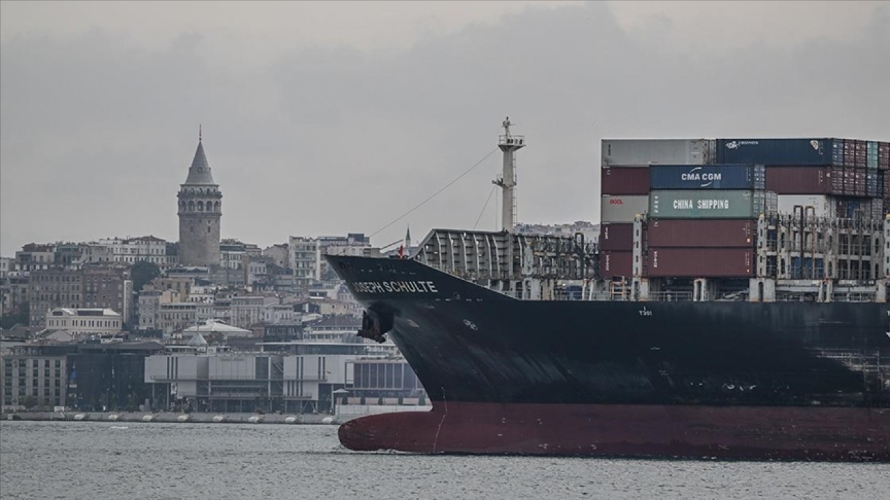 Odessa Limanı’ndan ayrılan “Joseph Schulte“ adlı gemi İstanbul Boğazı’na ulaştı