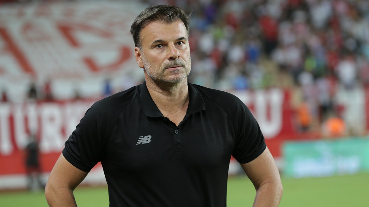 Konyaspor Teknik Direktörü  Stanojevic: Elimizden geleni yaptık ama olmadı