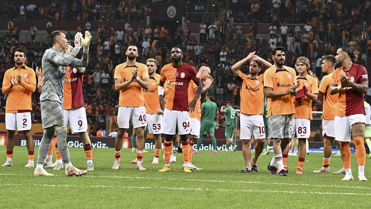 Galatasaray UEFA’ya kadro bildirimi yaptı